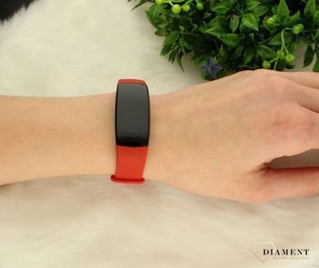 Smartband Rubicon RNCE80 SMARUB117 Czerwony. To stylowy model dostosowany do potrzeb zarówno kobiet, jak i mężczyzn (1).jpg